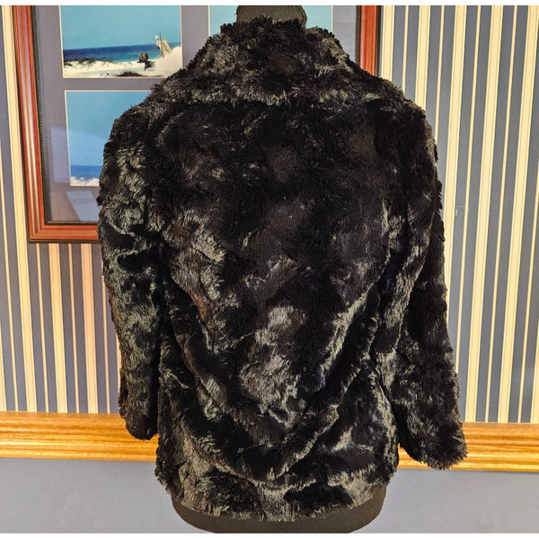 Dolce Cabo Black Faux Fur Jacket Womens Black Fur Coat. Silky Smooth W/ Pockets