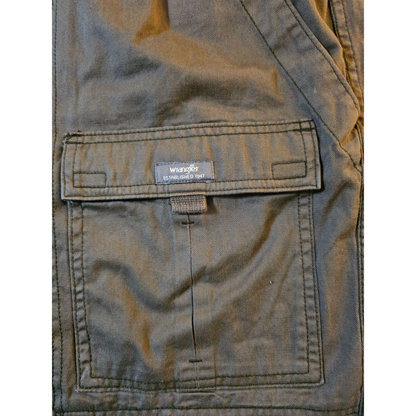 Wrangler Mens Olive Cargo Shorts Size 46 Cotton Elastic Waist & Multiple Pockets